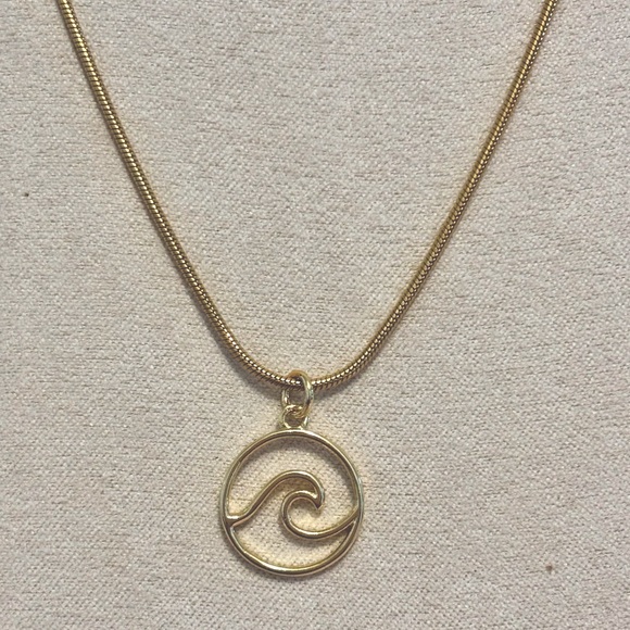 Wave charm necklace - Picture 1 of 1